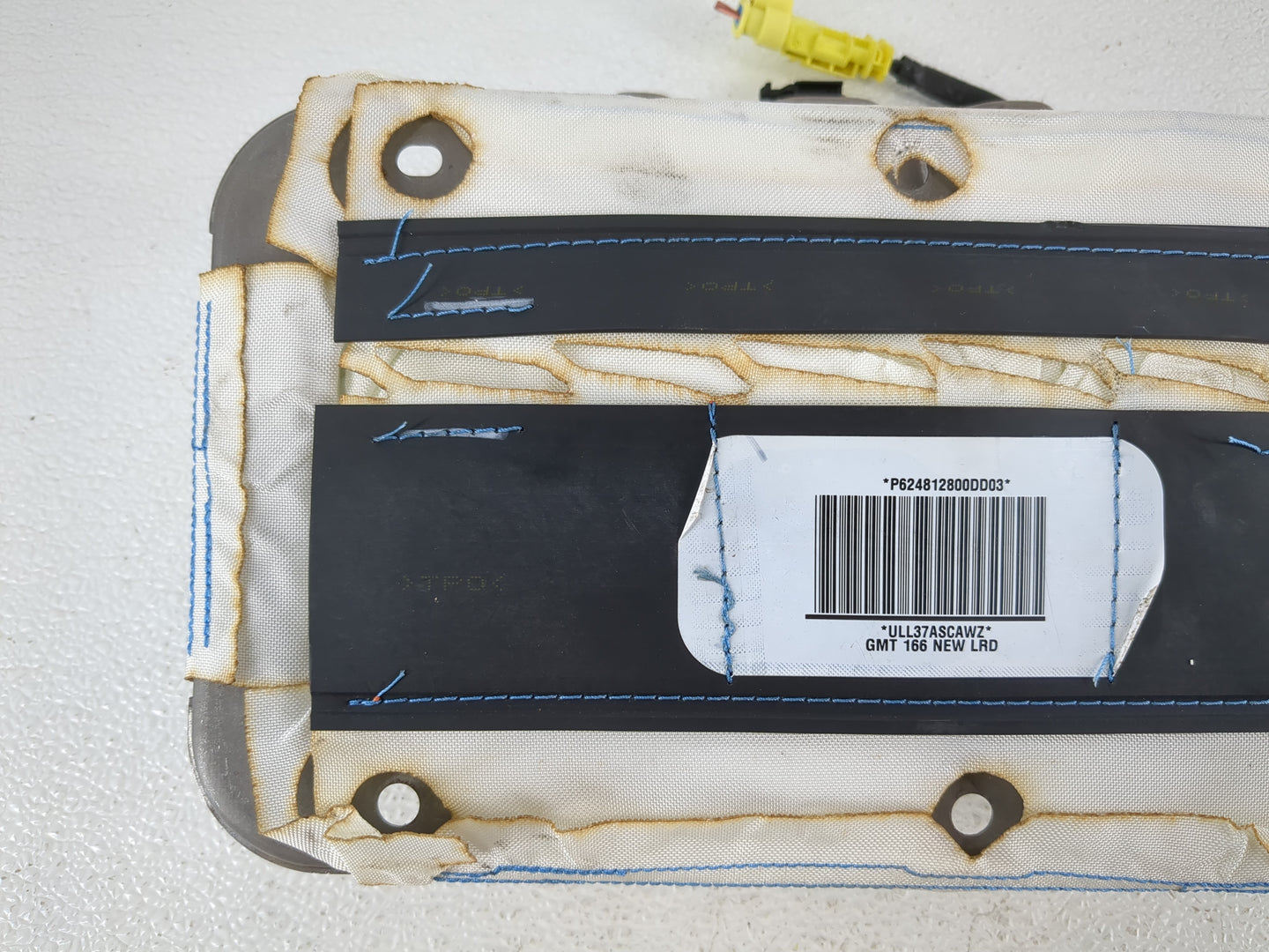 2013 Cadillac Srx Air Bag Passenger Right Dashboard OEM P/N:22962326 Fits OEM Used Auto Parts - Oemusedautoparts1.com
