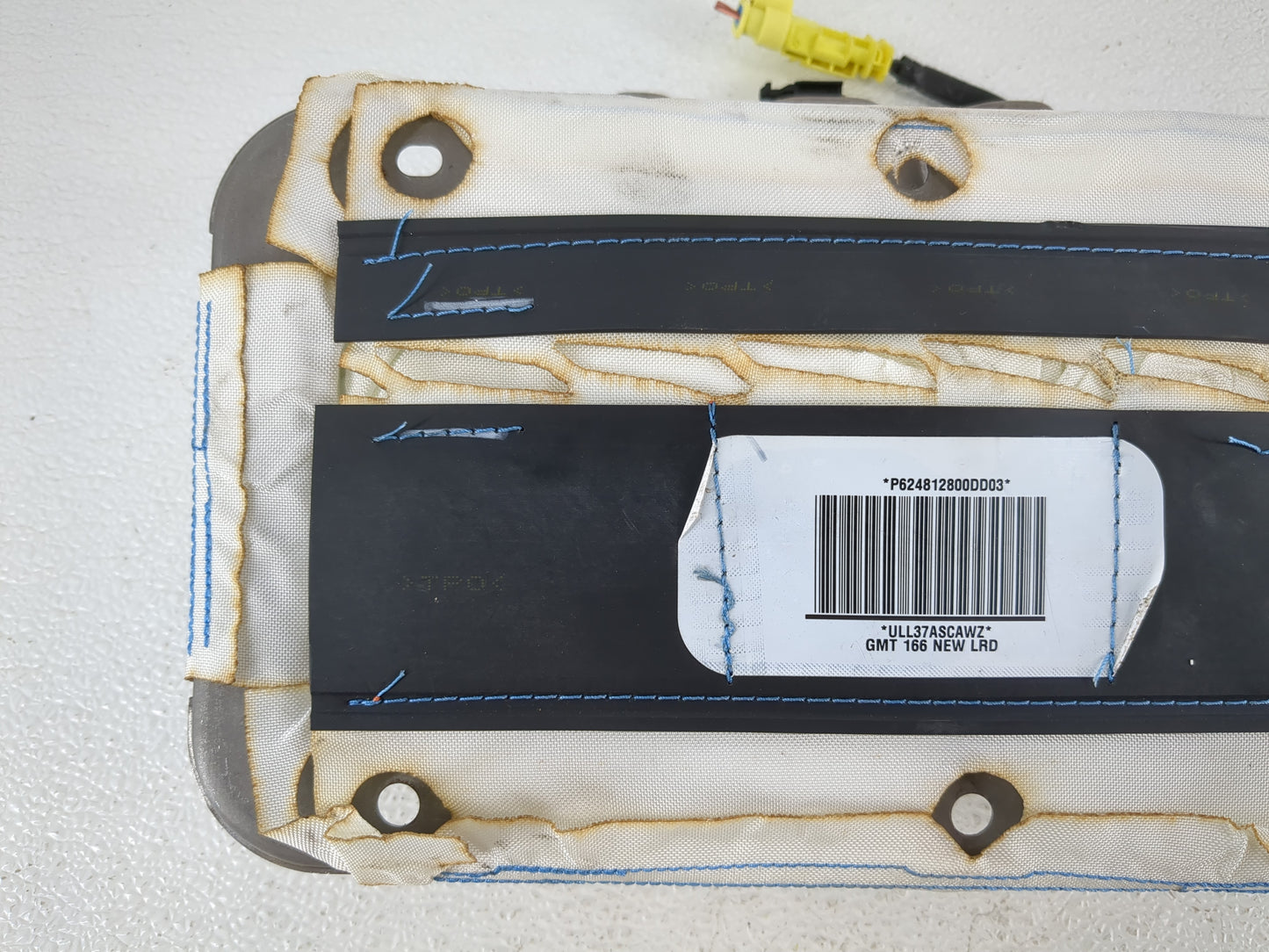 2013 Cadillac Srx Air Bag Passenger Right Dashboard OEM P/N:22962326 Fits OEM Used Auto Parts - Oemusedautoparts1.com