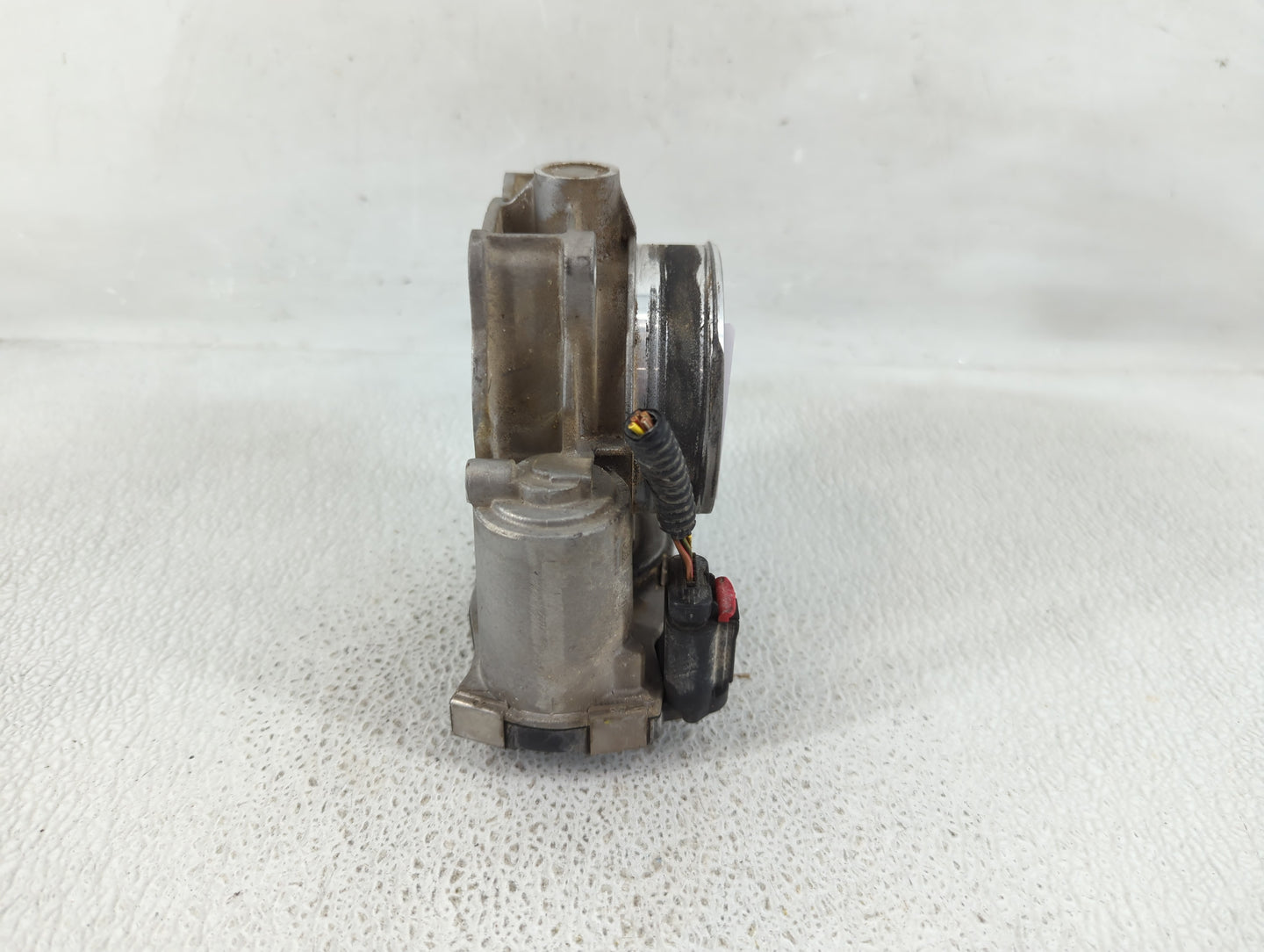 2012-2016 Cadillac Srx Throttle Body P/N:12632172BA Fits Fits 2012 2013 2014 2015 2016 2017 2018 2019 2020 2021 2022 OEM Use