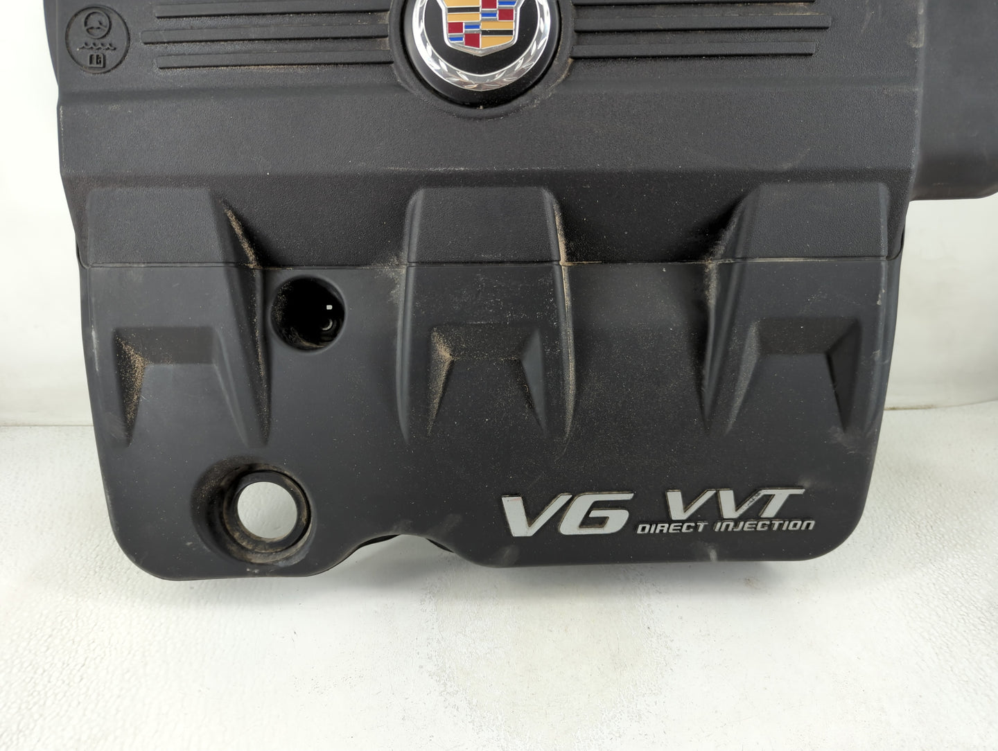 2013 Cadillac Srx Engine Cover - Oemusedautoparts1.com