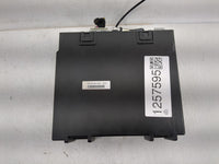 2013-2014 Cadillac Srx Radio AM FM Cd Player Receiver Replacement P/N:23115520 Fits Fits 2013 2014 OEM Used Auto Parts - Oem