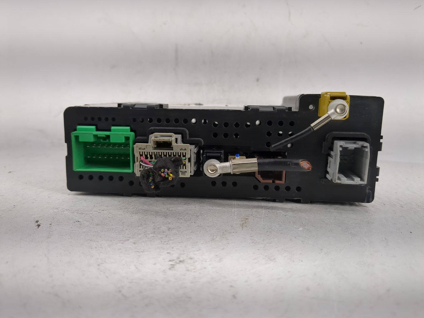 2013-2014 Cadillac Srx Radio AM FM Cd Player Receiver Replacement P/N:23115520 Fits Fits 2013 2014 OEM Used Auto Parts - Oem