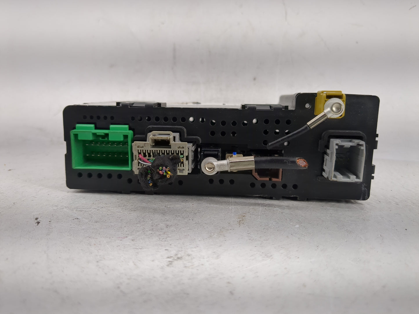 2013-2014 Cadillac Srx Radio AM FM Cd Player Receiver Replacement P/N:23115520 Fits Fits 2013 2014 OEM Used Auto Parts - Oem