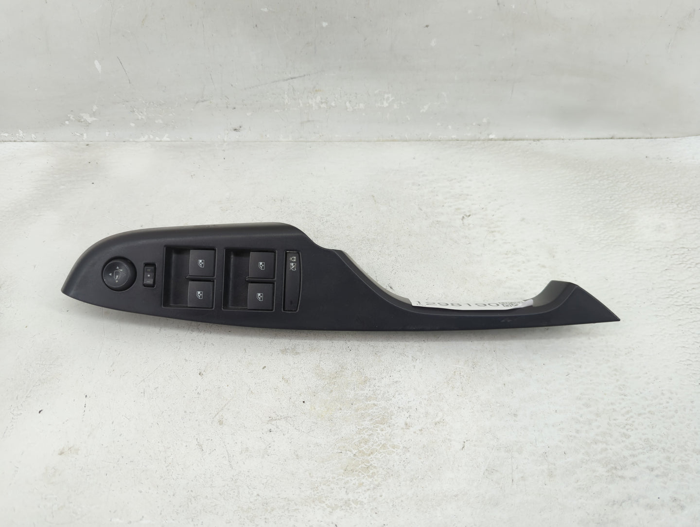 2013-2016 Cadillac Srx Master Power Window Switch Replacement Driver Side Left P/N:22747718 Fits Fits 2013 2014 2015 2016 OE