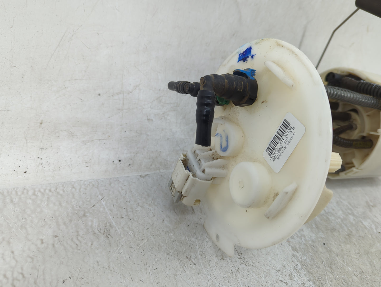 2012-2014 Cadillac Srx Electrical Gas Fuel Pump Assembly - Oemusedautoparts1.com