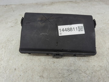 2013 Cadillac Srx Fusebox Fuse Box Panel Relay Module P/N:13222782 812461952 Fits OEM Used Auto Parts - Oemusedautoparts1.co