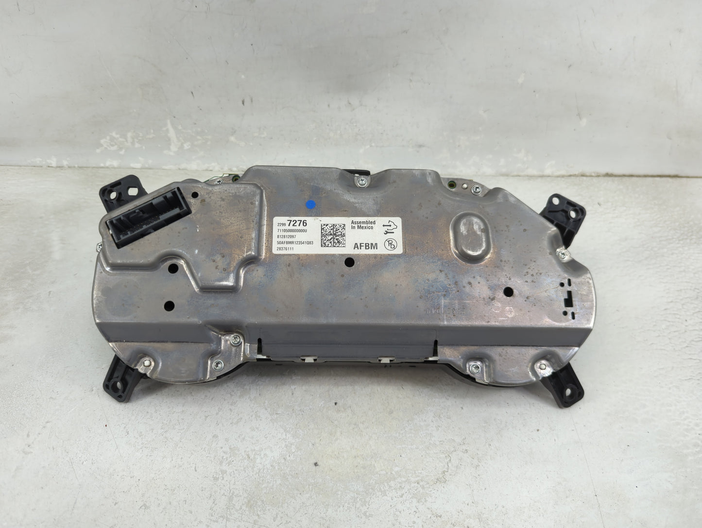 2013-2014 Cadillac Srx Instrument Cluster Speedometer Gauges P/N:22997276 28376111, 812812097 Miles: Fits Fits 2013 2014 OEM