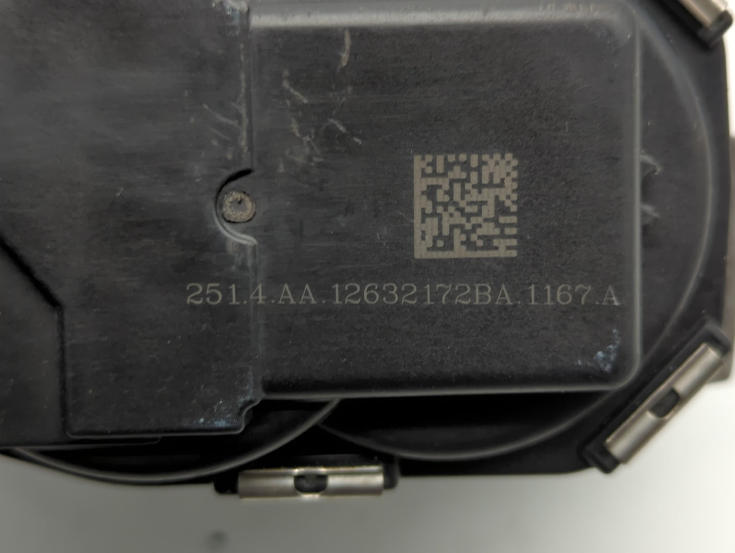 2012-2016 Cadillac Srx Throttle Body P/N:12670981AA 12632172BA Fits Fits 2012 2013 2014 2015 2016 2017 2018 2019 OEM Used Au