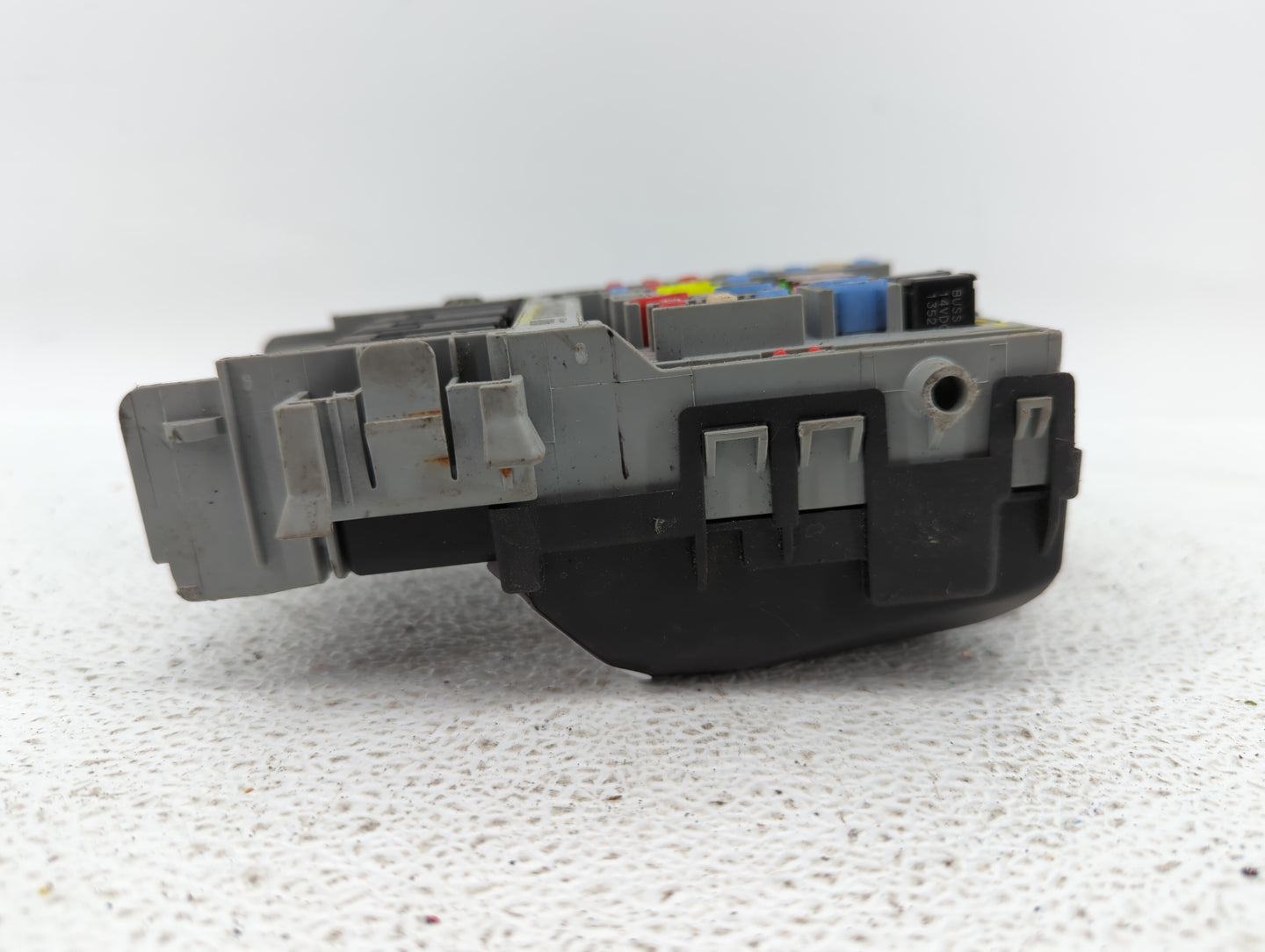 2013-2014 Cadillac Srx Chassis Control Module Ccm Bcm Body Control - Oemusedautoparts1.com