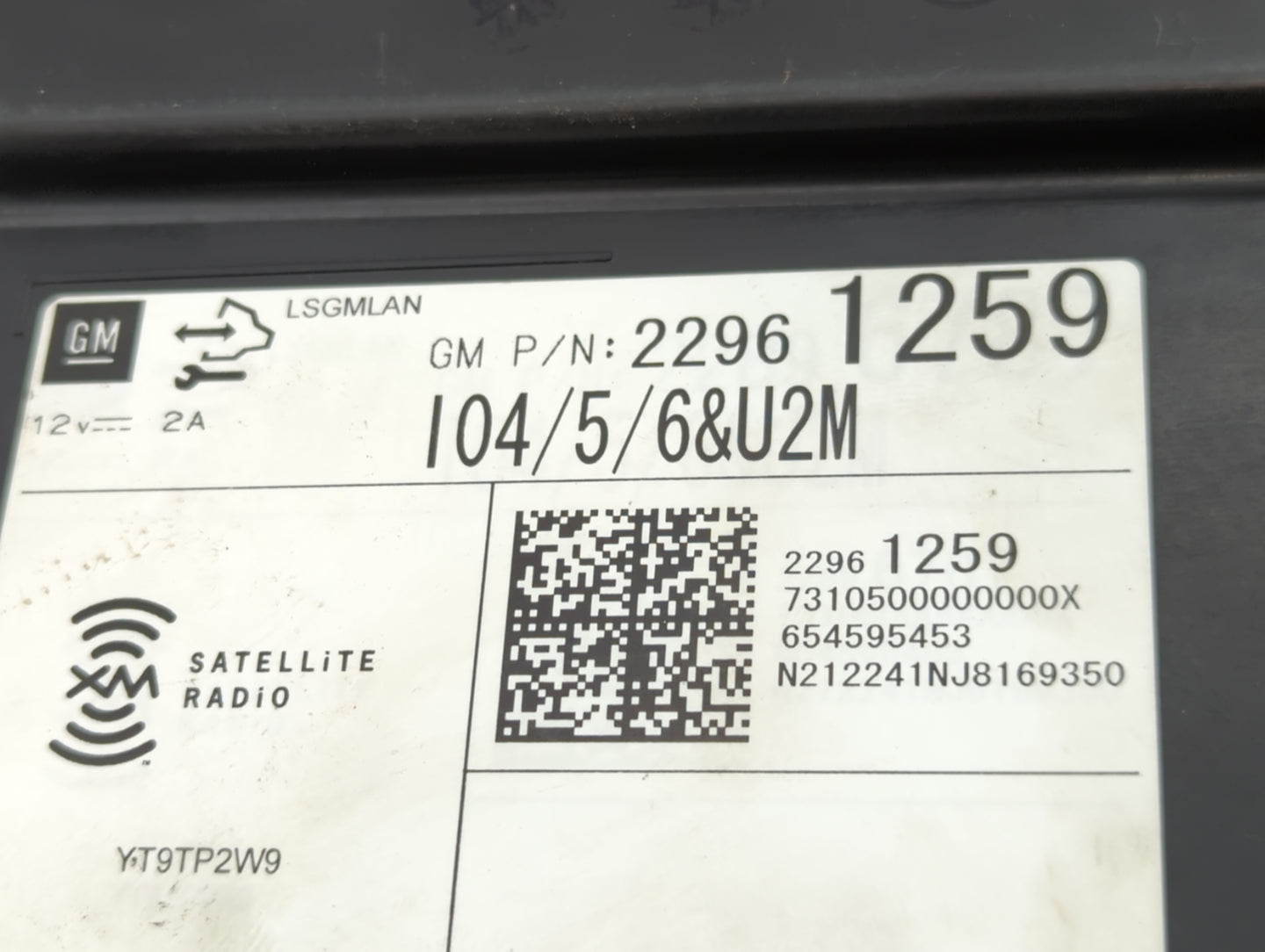 2013 Cadillac Srx Am Fm Cd Player Radio Receiver - Oemusedautoparts1.com