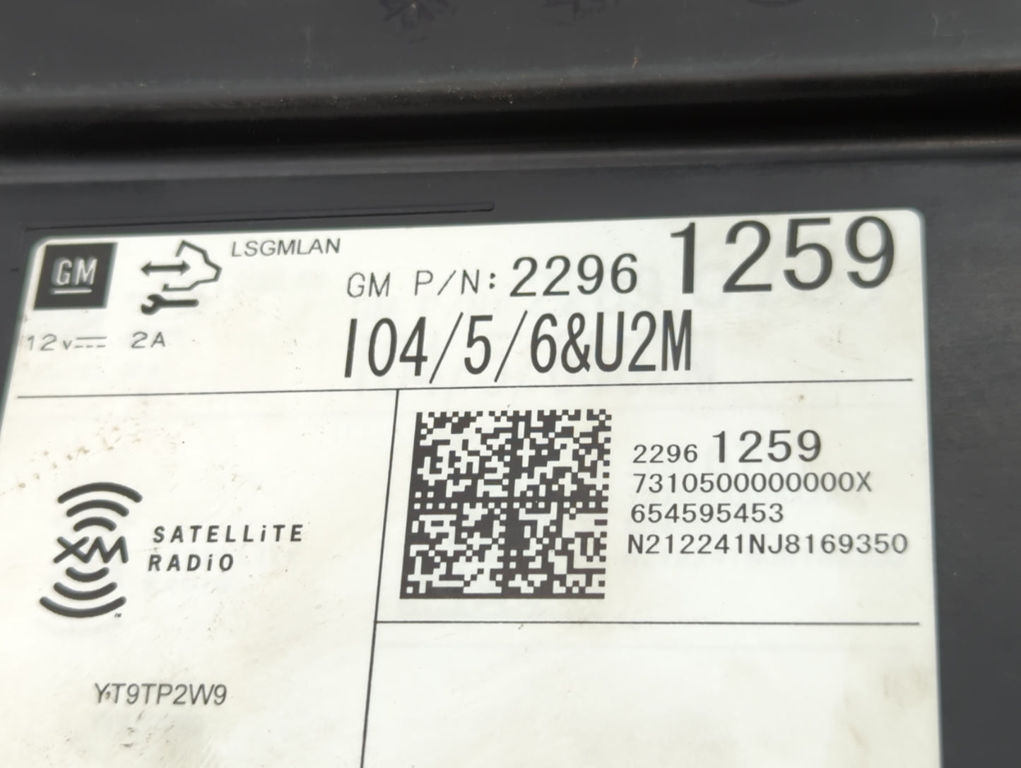2013 Cadillac Srx Am Fm Cd Player Radio Receiver - Oemusedautoparts1.com