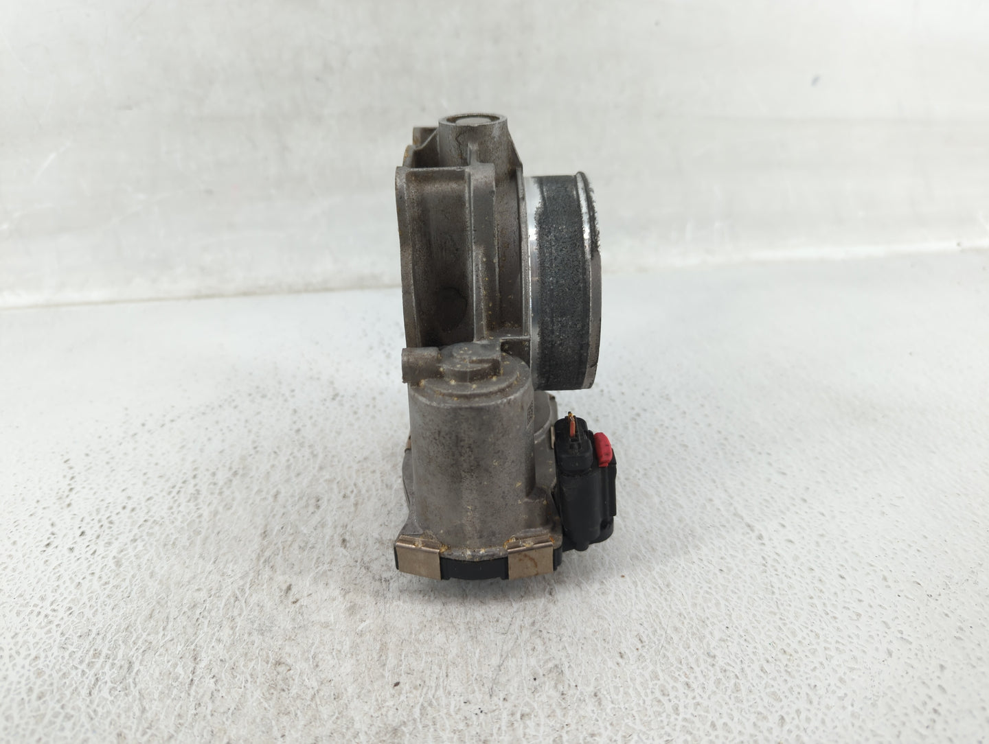 2012-2016 Cadillac Srx Throttle Body P/N:12632172BA Fits Fits 2012 2013 2014 2015 2016 2017 2018 2019 2020 2021 2022 OEM Use