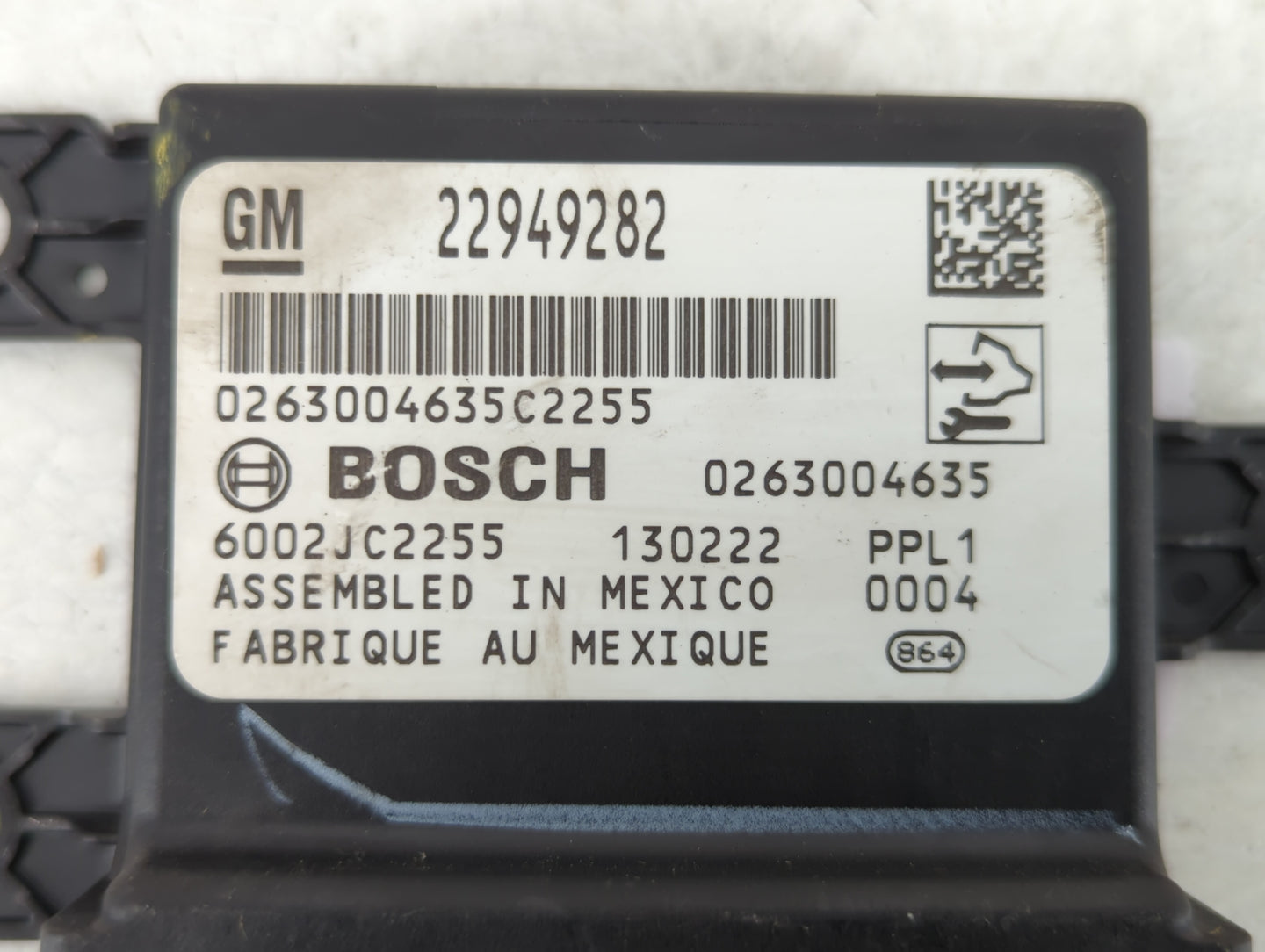 2013-2014 Cadillac Srx Chassis Control Module Ccm Bcm Body Control - Oemusedautoparts1.com