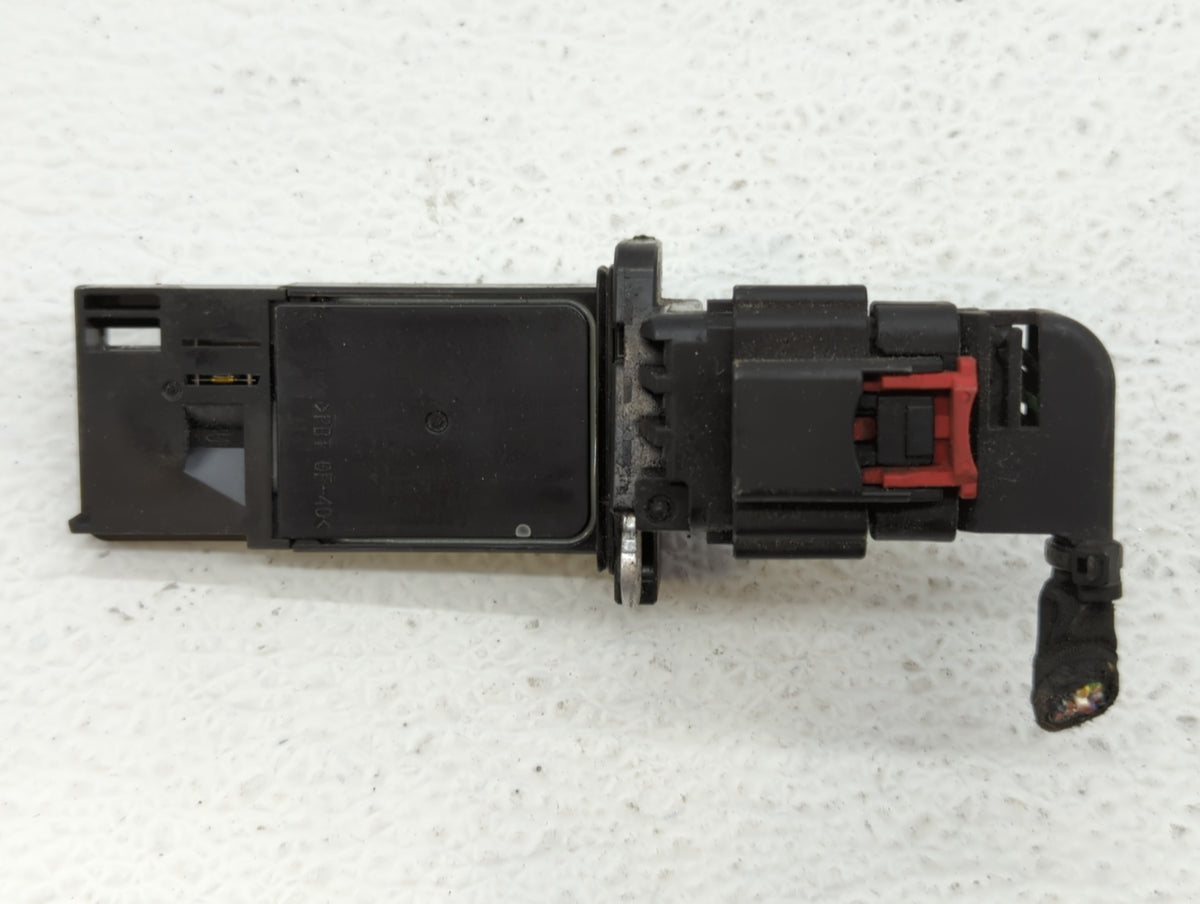 2012-2016 Cadillac Srx Mass Air Flow Meter Maf Sensor 554069 - Oemusedautoparts1.com