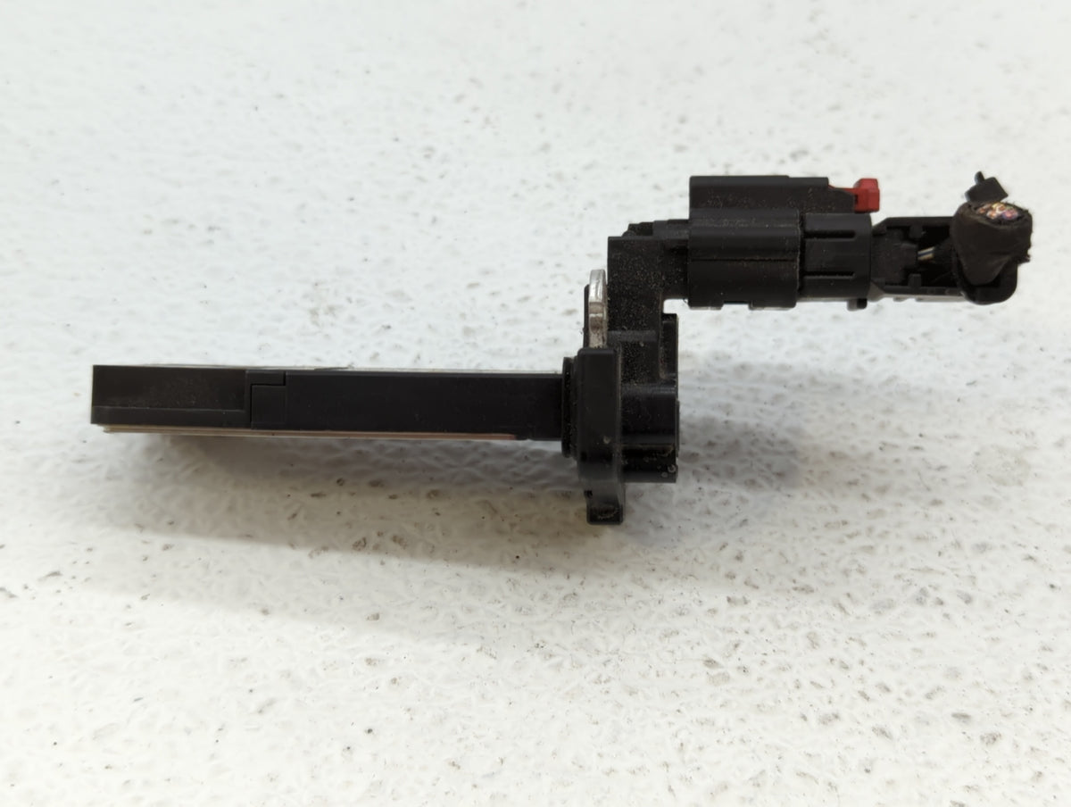 2012-2016 Cadillac Srx Mass Air Flow Meter Maf Sensor 554069 - Oemusedautoparts1.com