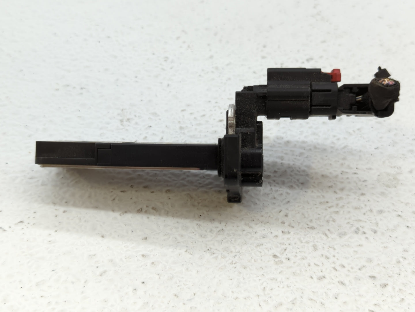 2012-2016 Cadillac Srx Mass Air Flow Meter Maf - Oemusedautoparts1.com