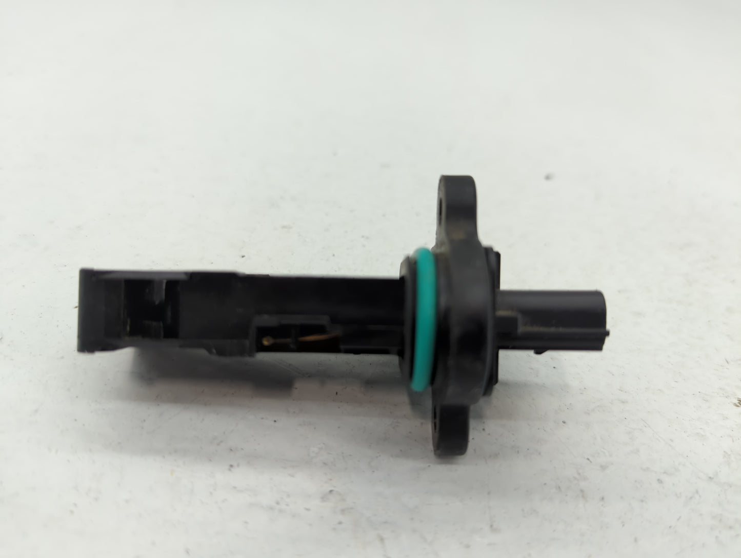 2012-2016 Cadillac Srx Mass Air Flow Meter Maf - Oemusedautoparts1.com