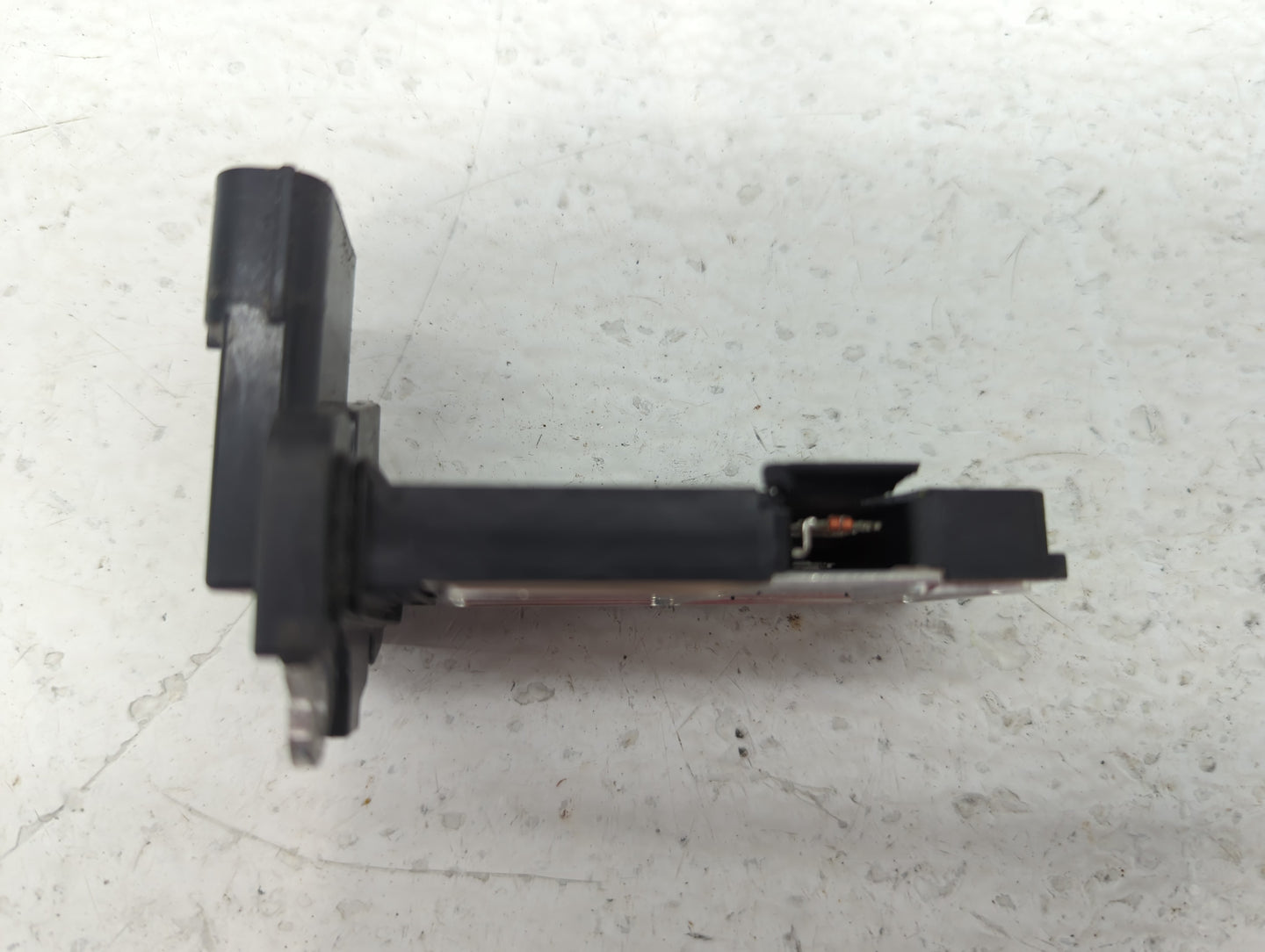 2012-2016 Cadillac Srx Mass Air Flow Meter Maf - Oemusedautoparts1.com