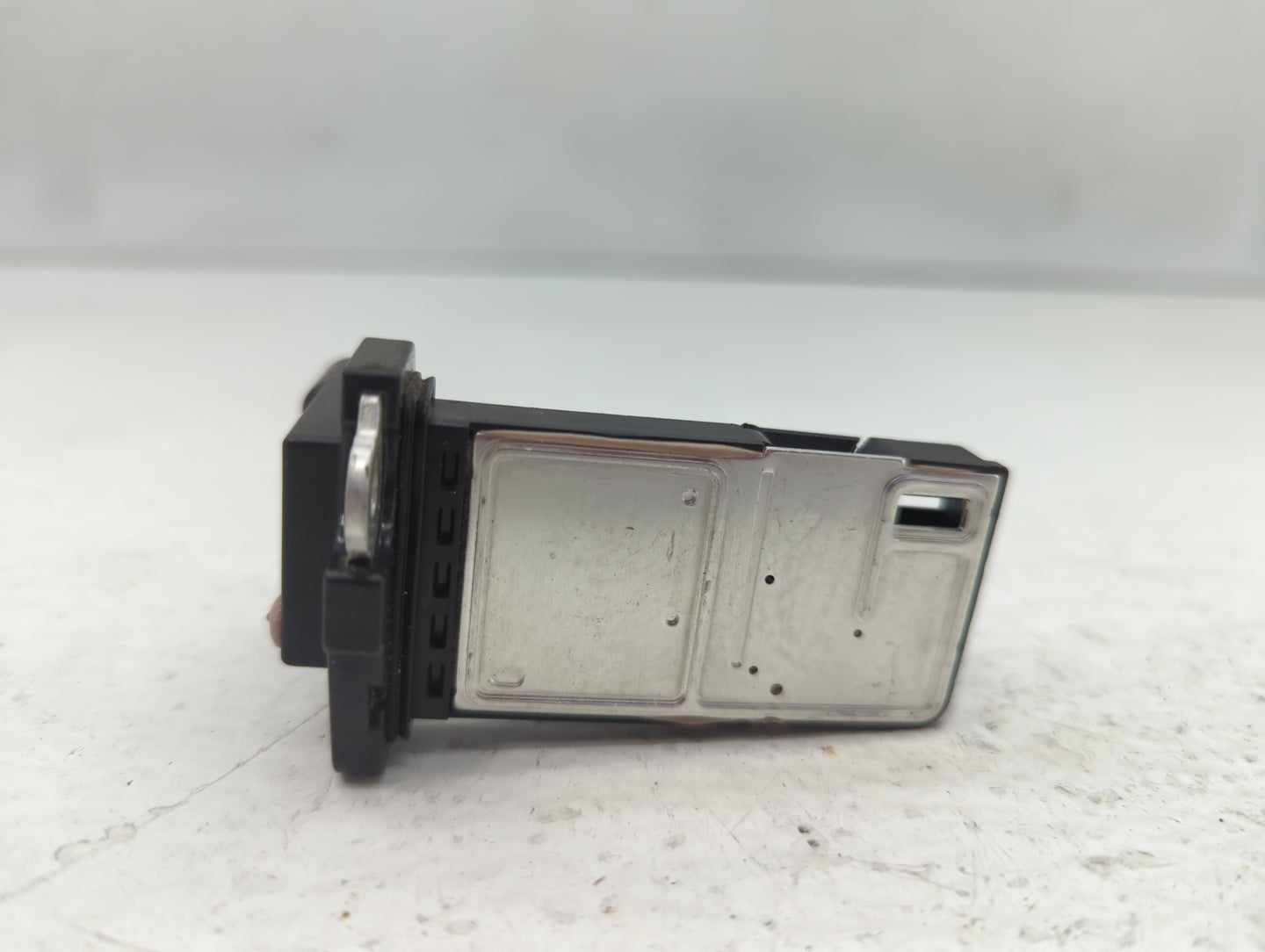 2012-2016 Cadillac Srx Mass Air Flow Meter Maf - Oemusedautoparts1.com