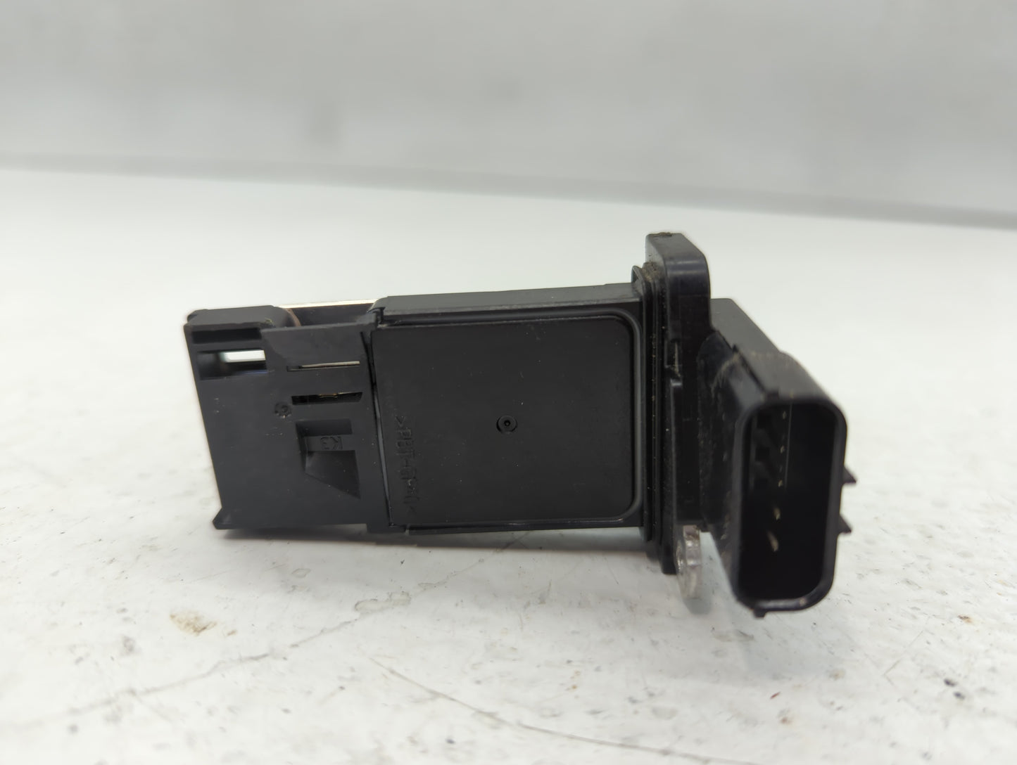 2012-2016 Cadillac Srx Mass Air Flow Meter Maf - Oemusedautoparts1.com