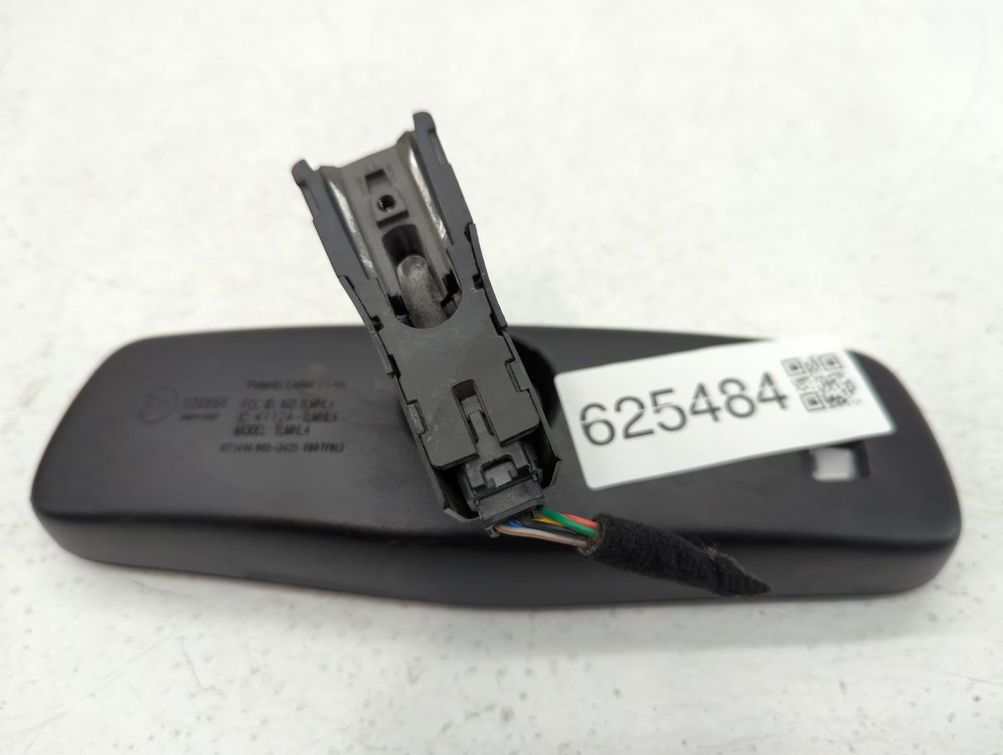 2010-2016 Cadillac Srx Interior Rear View Mirror Replacement OEM P/N:E11026666 Fits OEM Used Auto Parts - Oemusedautoparts1.