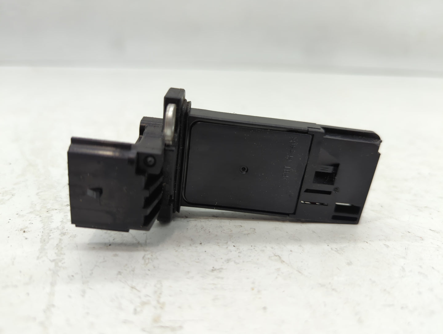 2012-2016 Cadillac Srx Mass Air Flow Meter Maf - Oemusedautoparts1.com
