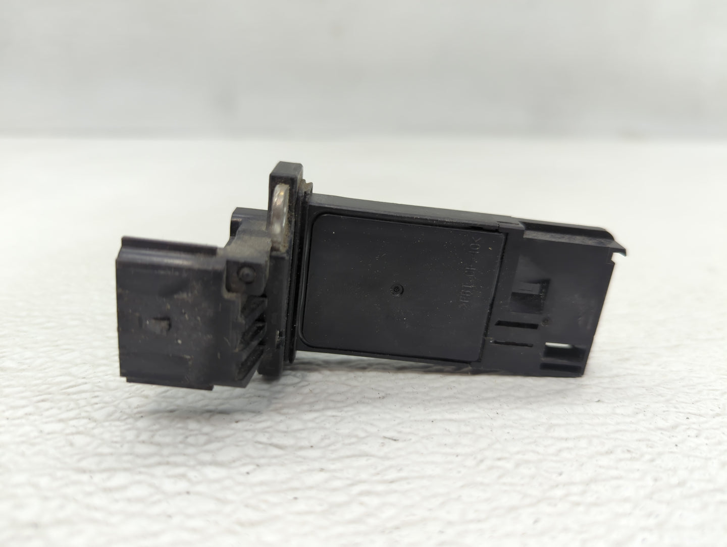 2012-2016 Cadillac Srx Mass Air Flow Meter Maf - Oemusedautoparts1.com
