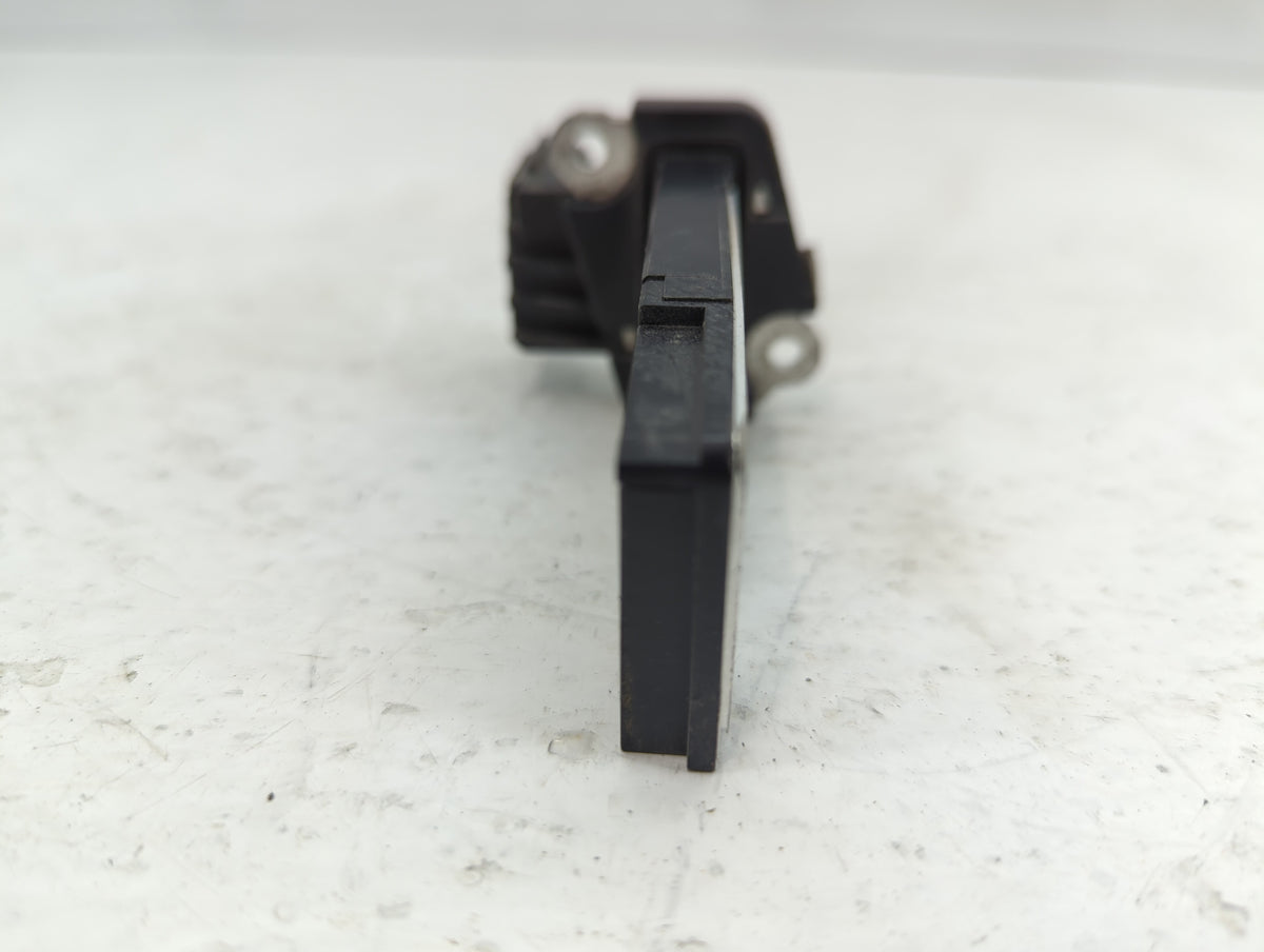 2012-2016 Cadillac Srx Mass Air Flow Meter Maf Sensor 633938 - Oemusedautoparts1.com