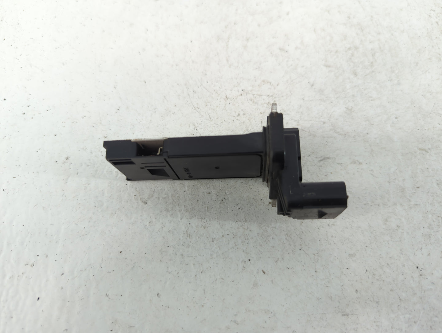 2012-2016 Cadillac Srx Mass Air Flow Meter Maf - Oemusedautoparts1.com