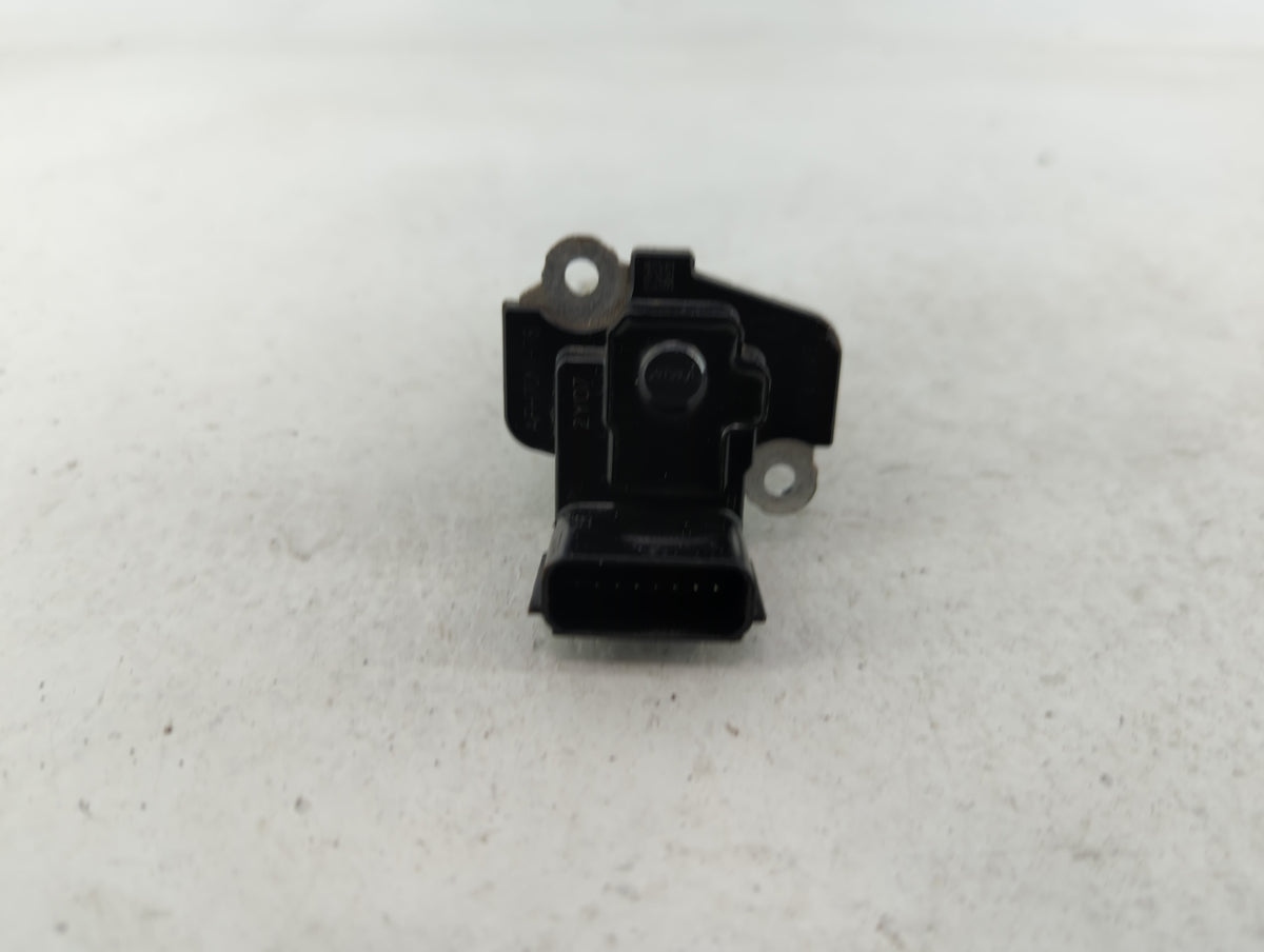 2012-2016 Cadillac Srx Mass Air Flow Meter Maf Sensor 658539 - Oemusedautoparts1.com