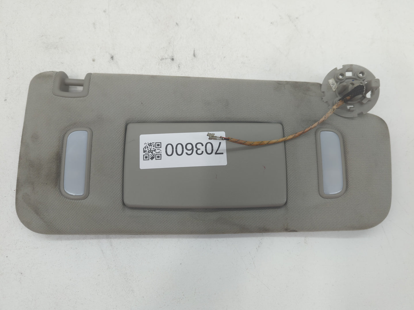 2010-2014 Cadillac Srx Sun Visor Shade Replacement Passenger Right Mirror Fits Fits 2010 2011 2012 2013 2014 OEM Used Auto P