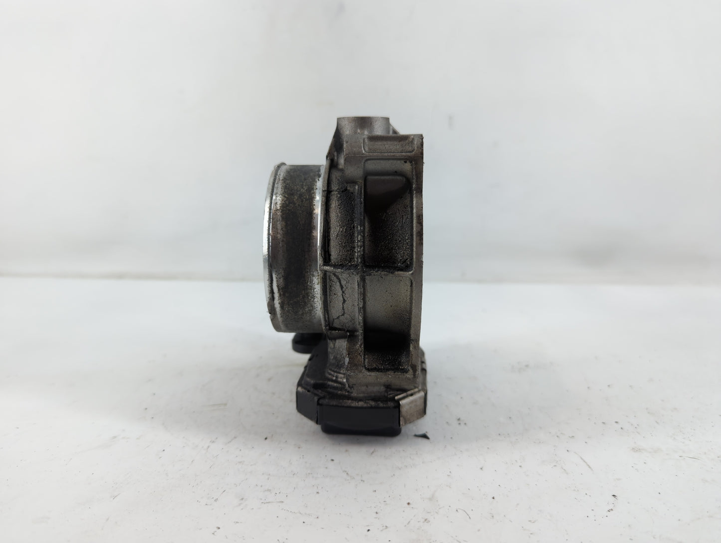 2012-2016 Cadillac Srx Throttle Body P/N:12632172BA Fits Fits 2012 2013 2014 2015 2016 2017 2018 2019 2020 2021 2022 OEM Use