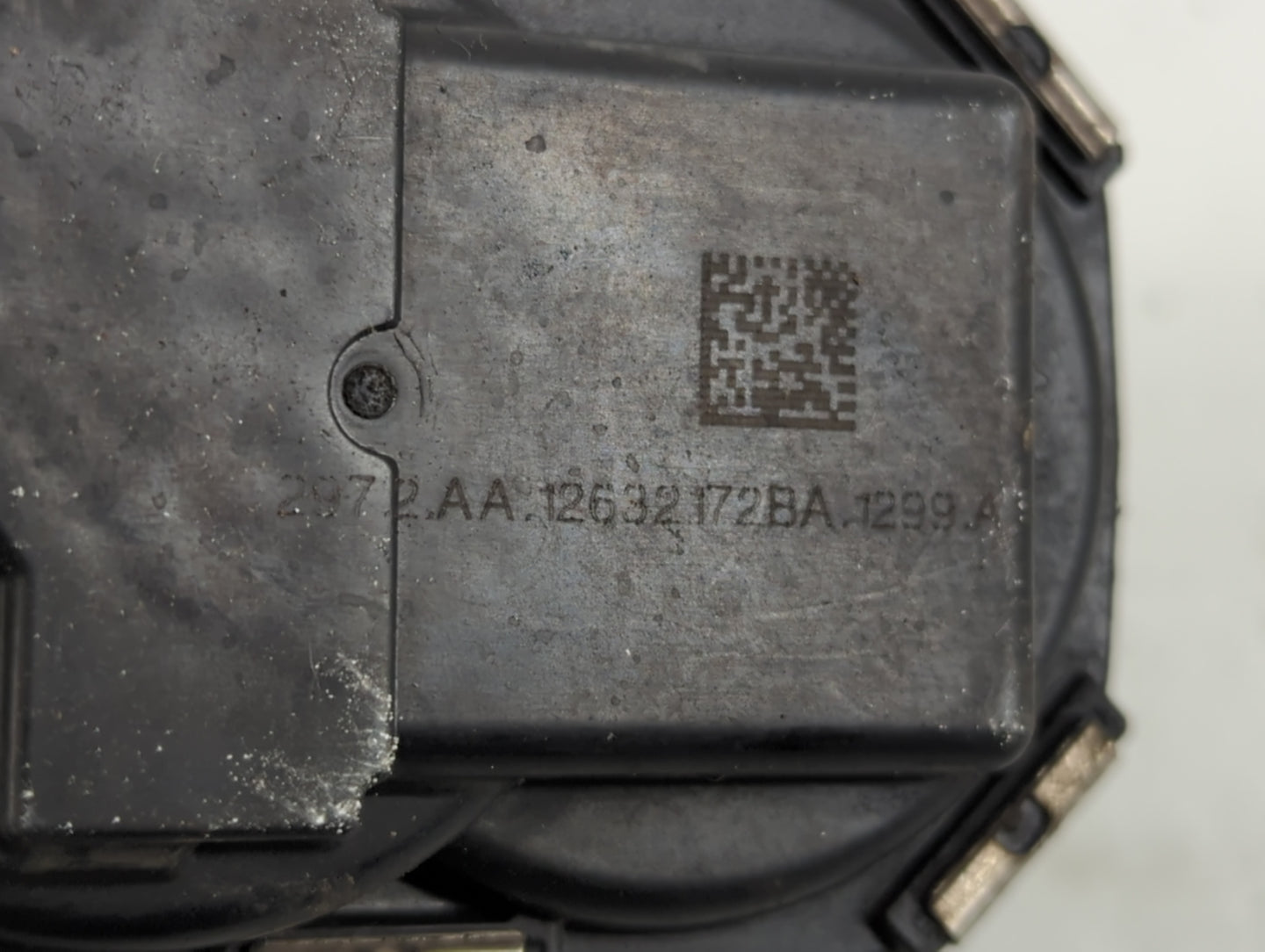 2012-2016 Cadillac Srx Throttle Body P/N:12632172BA Fits Fits 2012 2013 2014 2015 2016 2017 2018 2019 2020 2021 2022 OEM Use