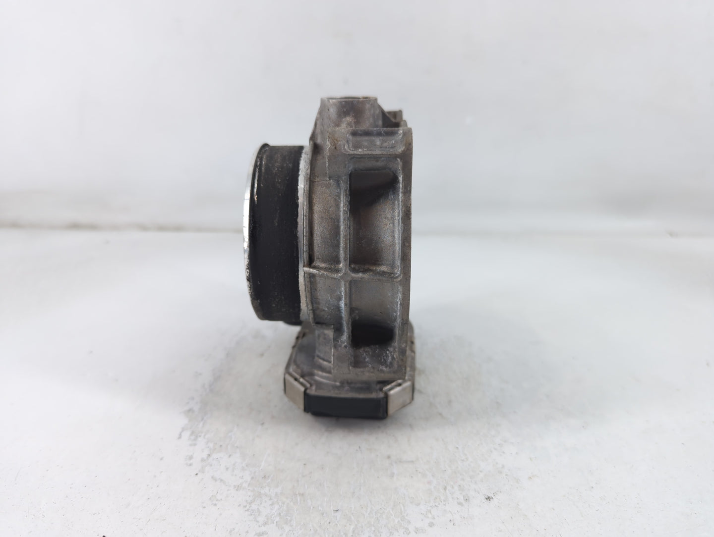 2012-2016 Cadillac Srx Throttle Body P/N:12632172BA Fits Fits 2012 2013 2014 2015 2016 2017 2018 2019 2020 2021 2022 OEM Use