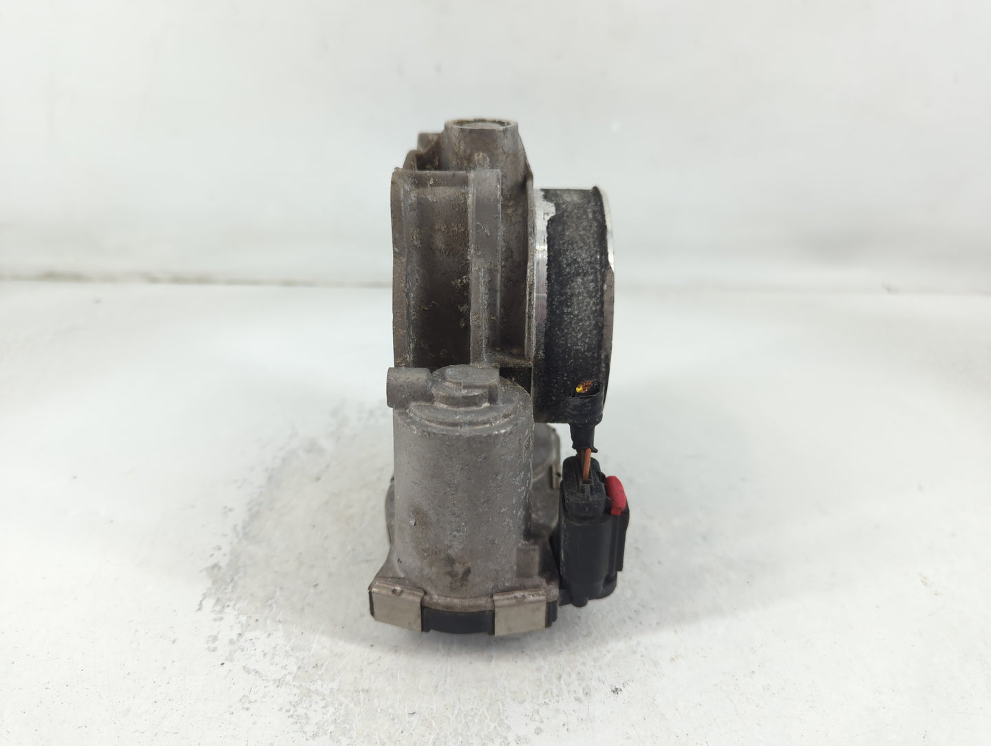 2012-2016 Cadillac Srx Throttle Body P/N:12632172BA Fits Fits 2012 2013 2014 2015 2016 2017 2018 2019 2020 2021 2022 OEM Use