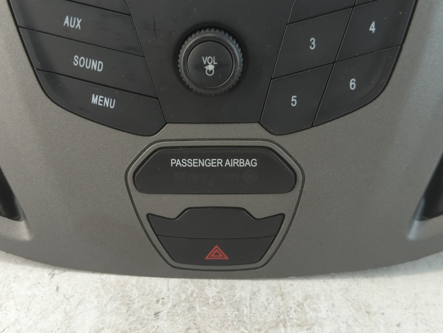 2013-2014 Cadillac Srx Radio AM FM Cd Player Receiver Replacement P/N:23119513 23150966 Fits Fits 2013 2014 OEM Used Auto Pa