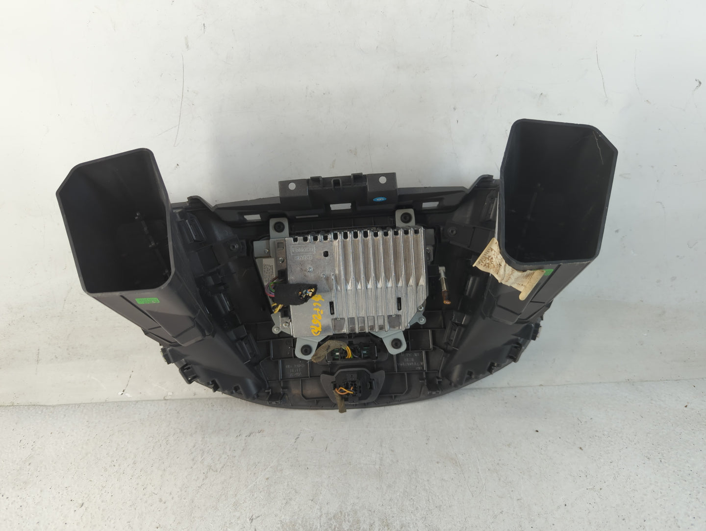 2013-2014 Cadillac Srx Radio AM FM Cd Player Receiver Replacement P/N:23119513 23150966 Fits Fits 2013 2014 OEM Used Auto Pa