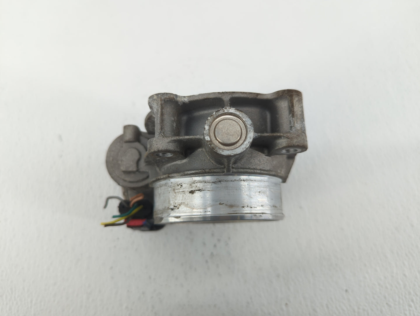2013 Cadillac Sts Throttle Body P/N:12632172BA 12670981AA Fits Fits 2012 2014 2015 2016 2017 2018 2019 2020 2021 2022 OEM Us