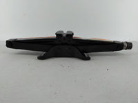 2013 Cadillac Xts Spare Scissor Car Jack - Oemusedautoparts1.com
