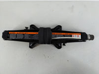 2013 Cadillac Xts Spare Scissor Car Jack - Oemusedautoparts1.com