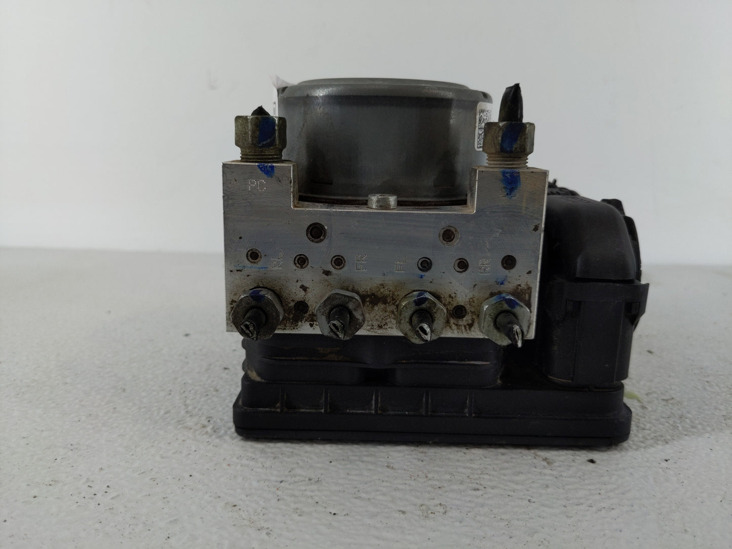 2013-2014 Cadillac Xts ABS Pump Control Module Replacement P/N:22929240 Fits Fits 2013 2014 OEM Used Auto Parts - Oemusedaut