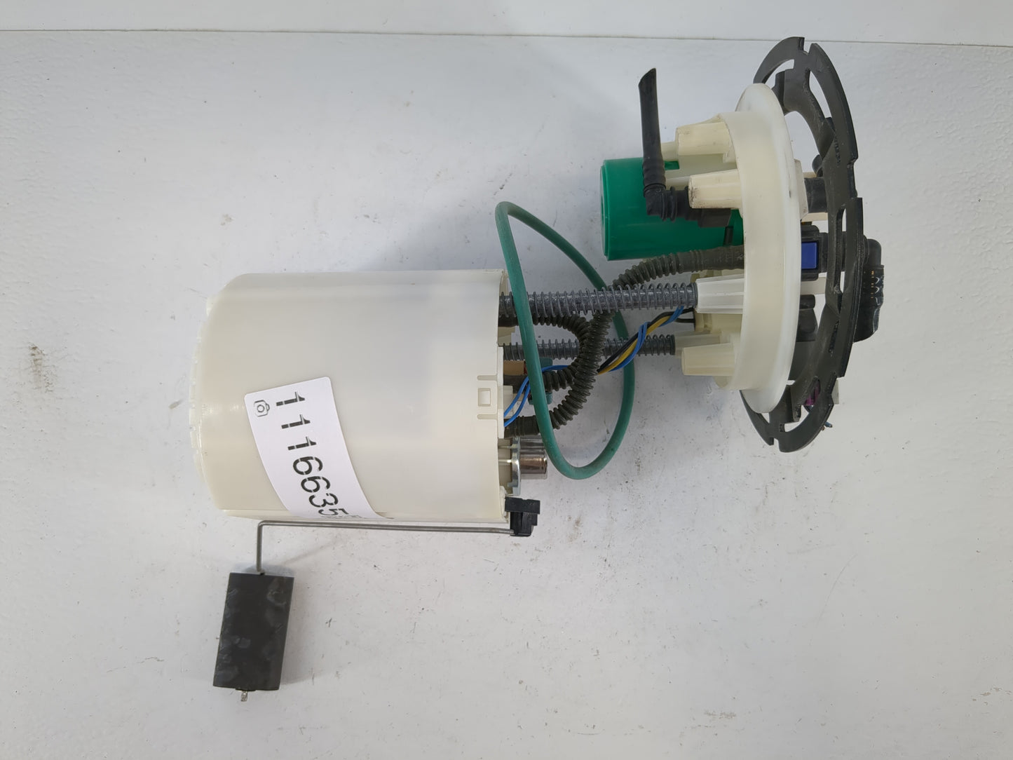 2013-2013 Cadillac Xts Electrical Gas Fuel Pump Assembly - Oemusedautoparts1.com