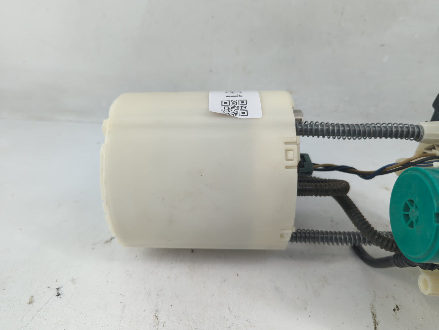 2013-2013 Cadillac Xts Electrical Gas Fuel Pump Assembly - Oemusedautoparts1.com