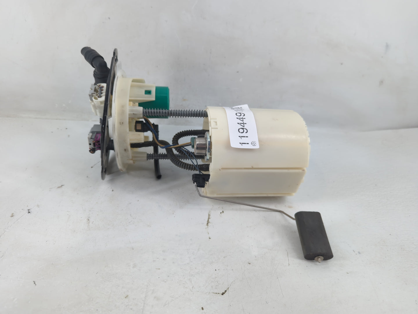 2013-2013 Cadillac Xts Electrical Gas Fuel Pump Assembly - Oemusedautoparts1.com