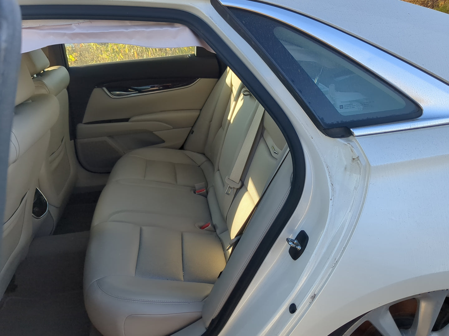 2013 Cadillac Xts Rear Seat Oem - Oemusedautoparts1.com