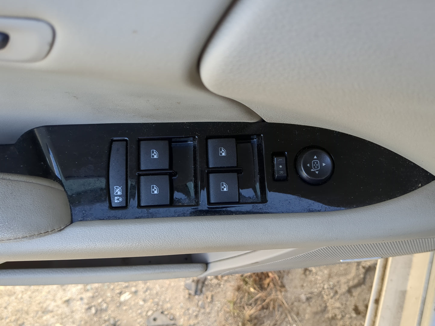 2013-2014 Cadillac Xts Master Power Window Switch Replacement Driver Side Left Fits Fits 2013 2014 OEM Used Auto Parts - Oem
