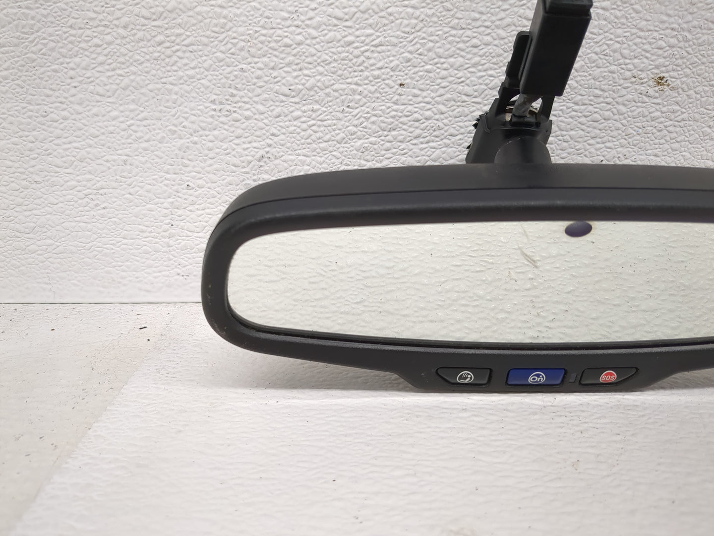 2013 Cadillac Xts Interior Rear View Mirror Replacement OEM P/N:E11026539 Fits OEM Used Auto Parts - Oemusedautoparts1.com
