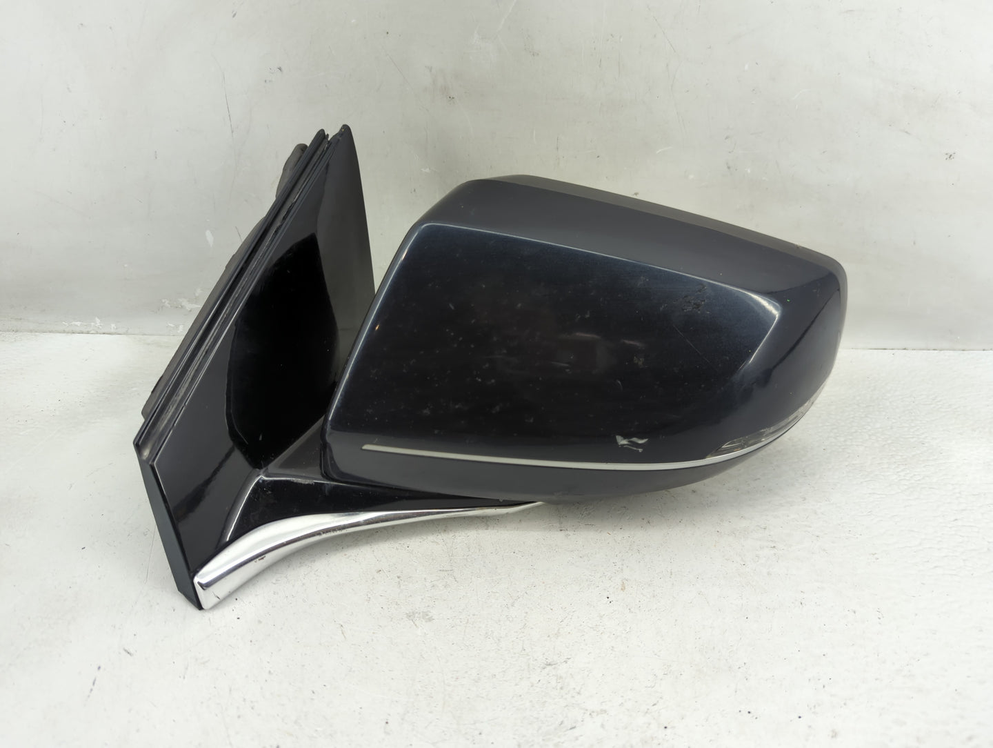 2013-2014 Cadillac Xts Side Mirror Replacement Driver Left View Door Mirror P/N:320967 Fits Fits 2013 2014 OEM Used Auto Par