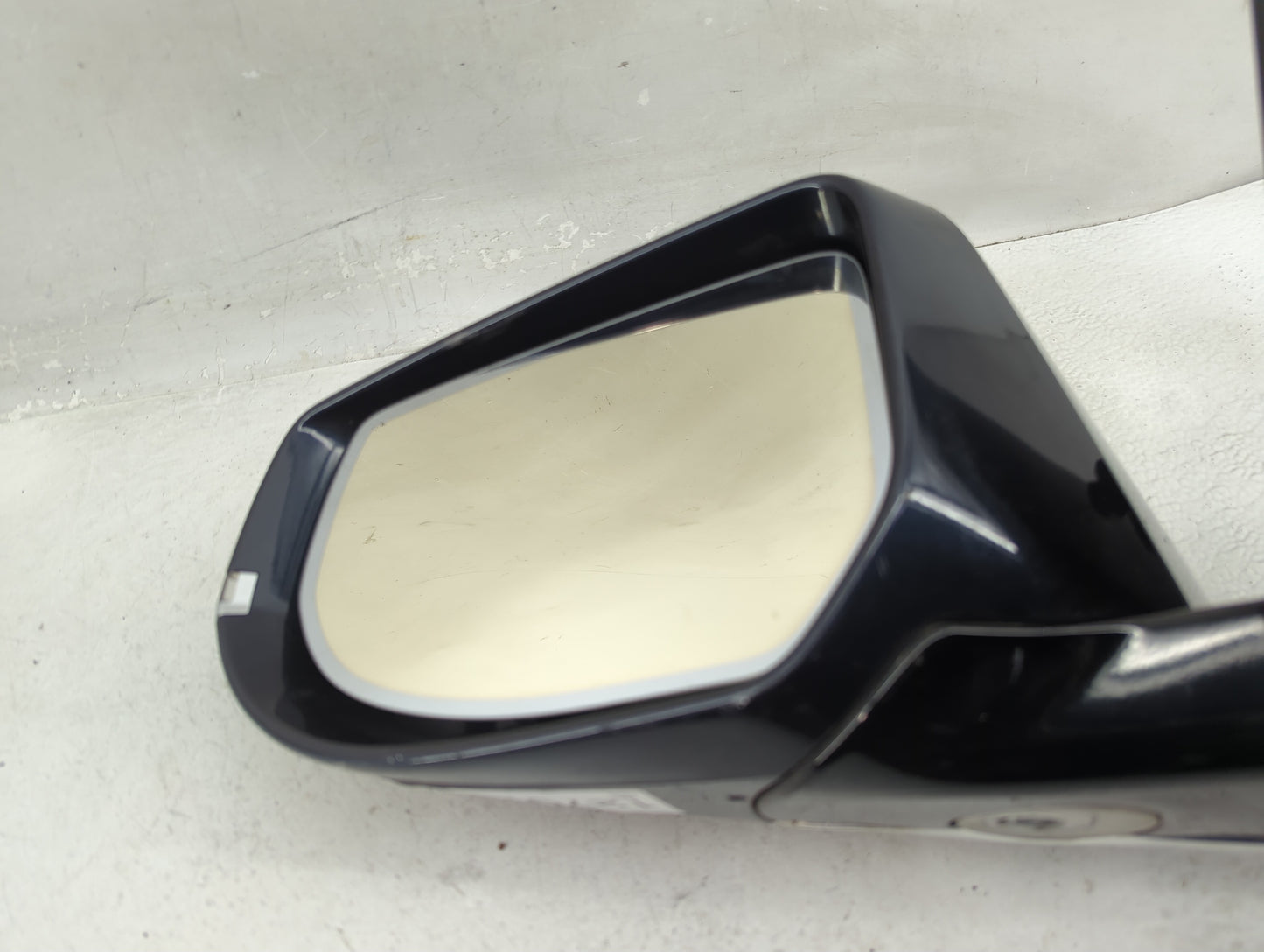 2013-2014 Cadillac Xts Side Mirror Replacement Driver Left View Door Mirror P/N:320967 Fits Fits 2013 2014 OEM Used Auto Par