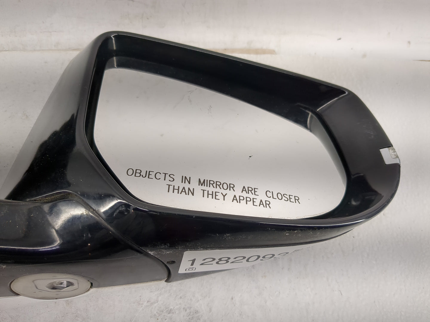2013-2014 Cadillac Xts Passenger Side View Mirror - Right Door Mirror OEM Used - Oemusedautoparts1.com
